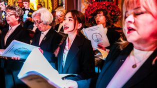 Chorzelów: Muzyczny hołd dla Papieża Jana Pawła II i Rodziny Ulmów