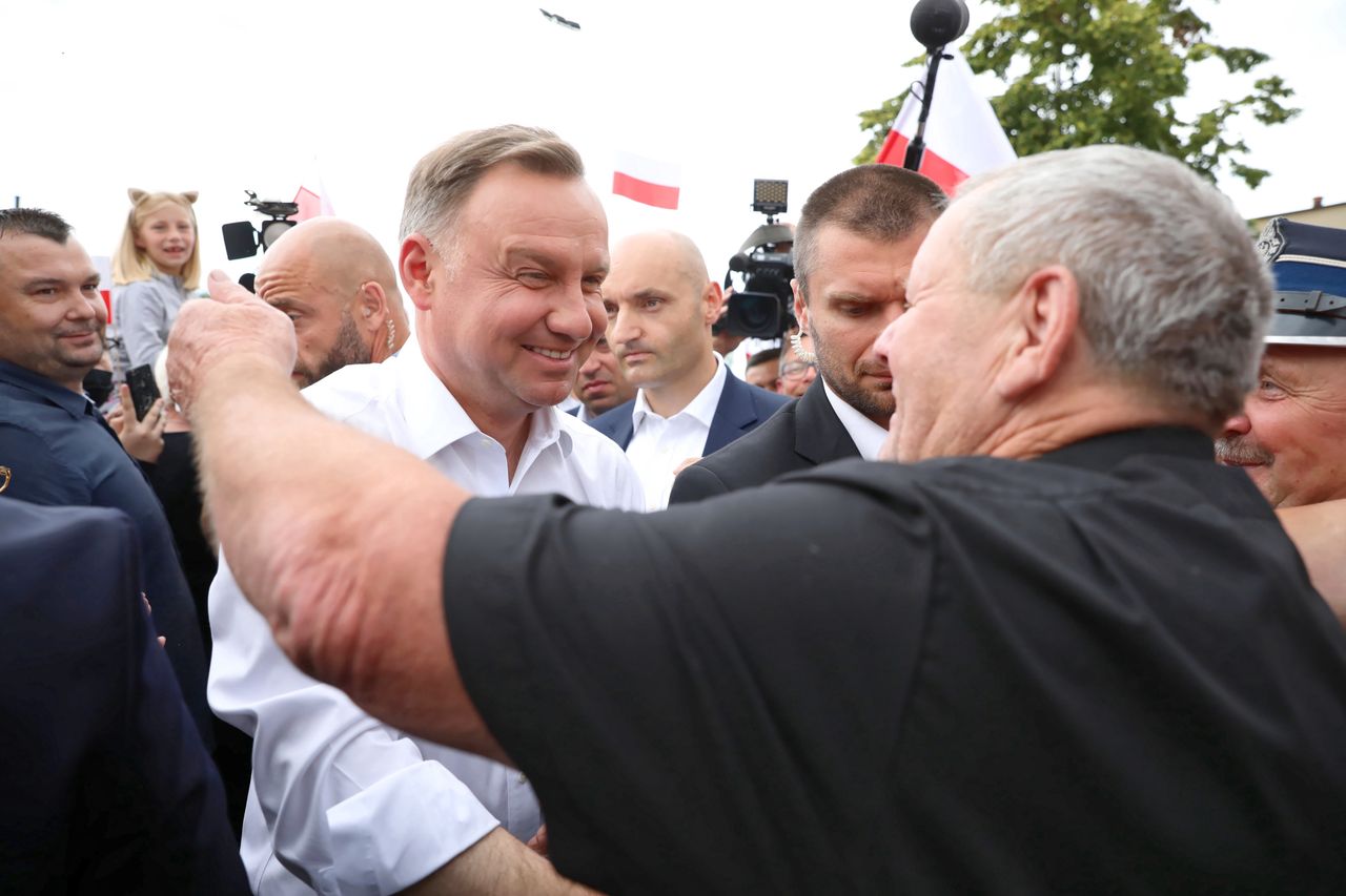 Koronawirus na wiecu Andrzeja Dudy. Pilny komunikat sanepidu