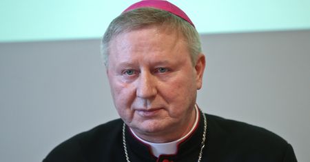 Grudzień 1970. Bp Wiesław Szlachetka mówił o "ideologii bezwstydu"