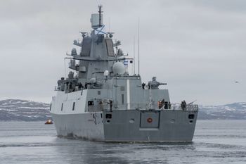 Admirał Kasatonow przy wyspie Fehmarn. Rosyjska fregata pojawiła się na Morzu Bałtyckim