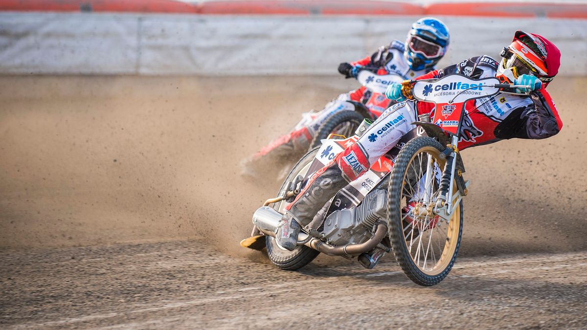 WP SportoweFakty / Karol Słomka / Na zdjęciu: Andriej Karpow w kasku czerwonym