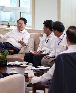 Kancelaria Yoon Suk-yeola w stanie gotowości. Alert w Seulu