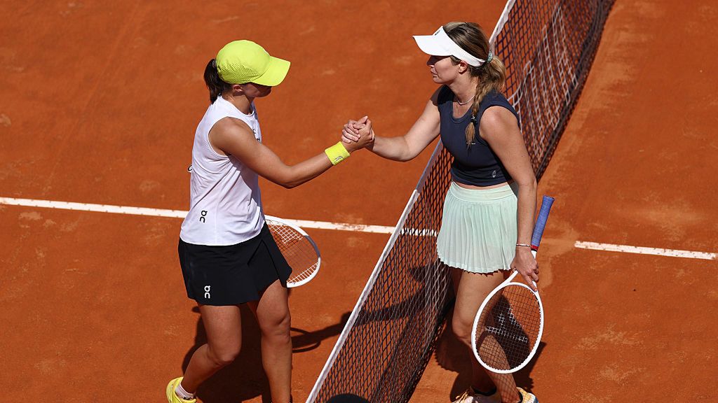 Getty Images / Dan Istitene / Na zdjęciu: Iga Świątek i Danielle Collins