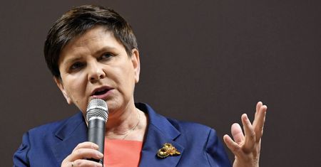 Beata Szydło deklaruje, że emerytury to priorytet rządu. "Rozmawiamy o tym, jak poprawić sytuację materialną emerytów"