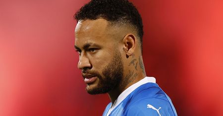 Rodzina się cieszy, Neymar jest nieufny. Chce wykonać test DNA