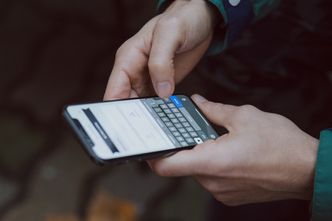 Skarbówka ostrzega przed tymi wiadomościami SMS. "Należy zachować szczególną ostrożność"