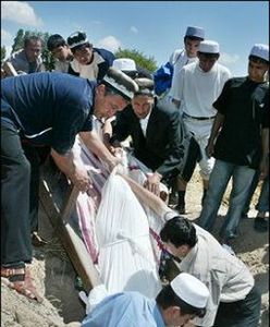 Oficjalnie w zamieszkach w Andiżanie zginęło 169 osób