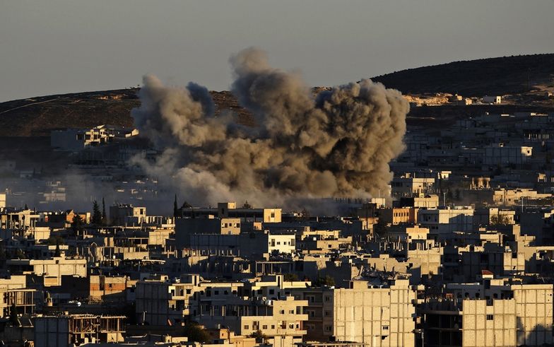 Uderzenia przeprowadzono na pozycje IS koło kurdyjskiego miasta Kobane</br>w Syrii przy granicy z Turcją