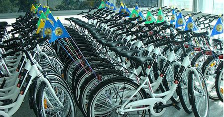 Do centrum tylko na rowerach? Jest nowy pomysł urzędników z Krakowa