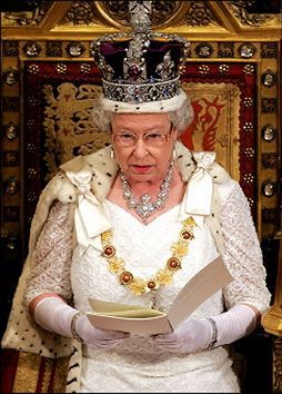 Elżbieta II przedstawiła program Blaira na trzecią kadencję