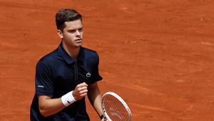 Koniec turnieju dla obrońcy tytułu. 21-letni Belg znów zaskoczył