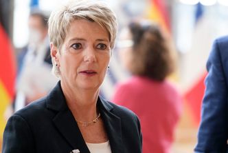 Trump narzucił na nich bardzo wysokie cła. Nadzwyczajne posiedzenie rządu. Mówią, co dalej