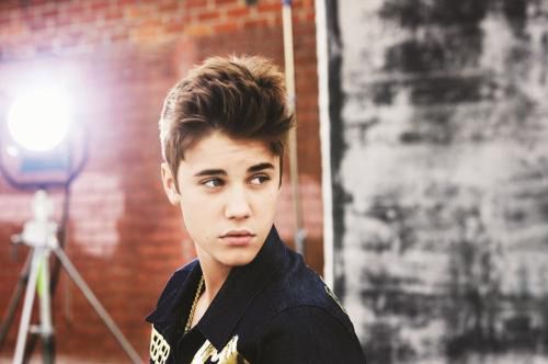 "Szybcy i wściekli 8": Justin Bieber nowym Paulem Walkerem