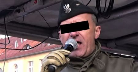 Wojciech O. przed sądem. Sędzia musiał wezwać policję