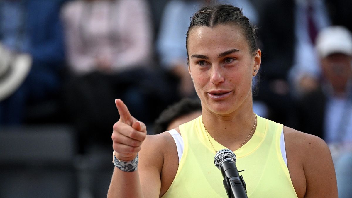 Zdjęcie okładkowe artykułu: PAP/EPA / ALESSANDRO DI MEO / Na zdjęciu: Aryna Sabalenka.