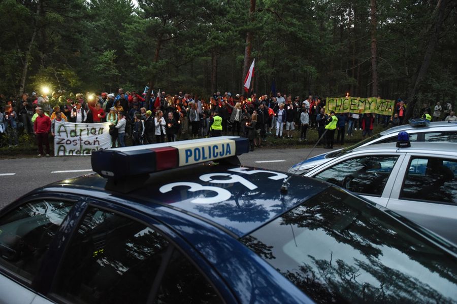 "Rząd chce zaszczepić strach protestującym". Zarzuty Amnesty International wobec polskich władz