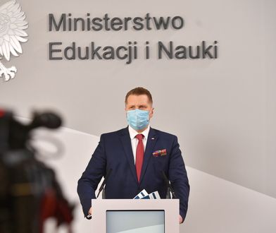 Kiedy powrót dzieci do szkół? Minister Czarnek podjął decyzję, "szkoła się odradza"