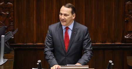 Ostatni rosyjski konsulat. Jest decyzja Sikorskiego