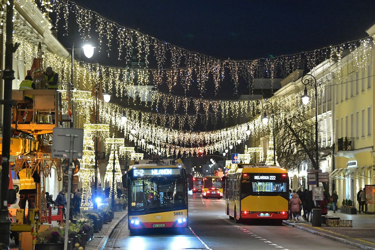 Warszawa. Iluminacja świąteczna