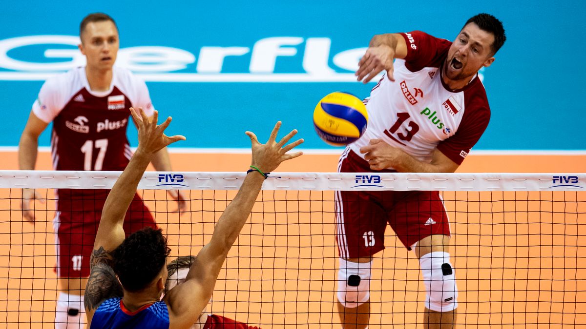 PAP/EPA / VASSIL DONEV / Na zdjęciu: Michał Kubiak (Polska) w ataku