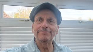 Przepisali mu lek na niestrawność. Guz w trzustce miał niemal 8 cm