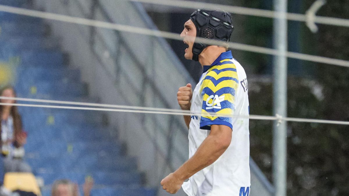 PAP/EPA / Lorenzo Cattani / Mateo Pellegrino w meczu Parmy z Torino FC