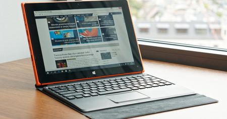 Ioision Walknbook: czterordzeniowa hybryda z Windows 10 za 800 zł?