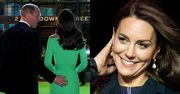 Czułe gesty Kate Middleton i księcia Williama w USA. Tak royalsi ŁAMIĄ PROTOKÓŁ w imię miłości. Słodko? (ZDJĘCIA)