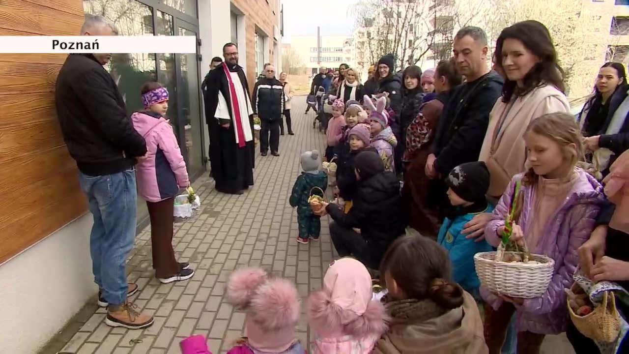 Tradycyjnie święcenie pokarmów. Wielka Sobota w Polsce