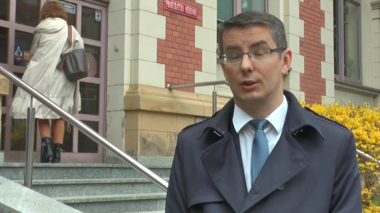 Do domu męża Marty Kaczyńskiej prowadzi przekop od jeziora. Prokuratura umorzyła postępowanie w tej sprawie