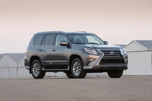 Odświeżone bliźniaki ujawnione - 2014 Lexus GX i Toyota Land Cruiser [wideo]