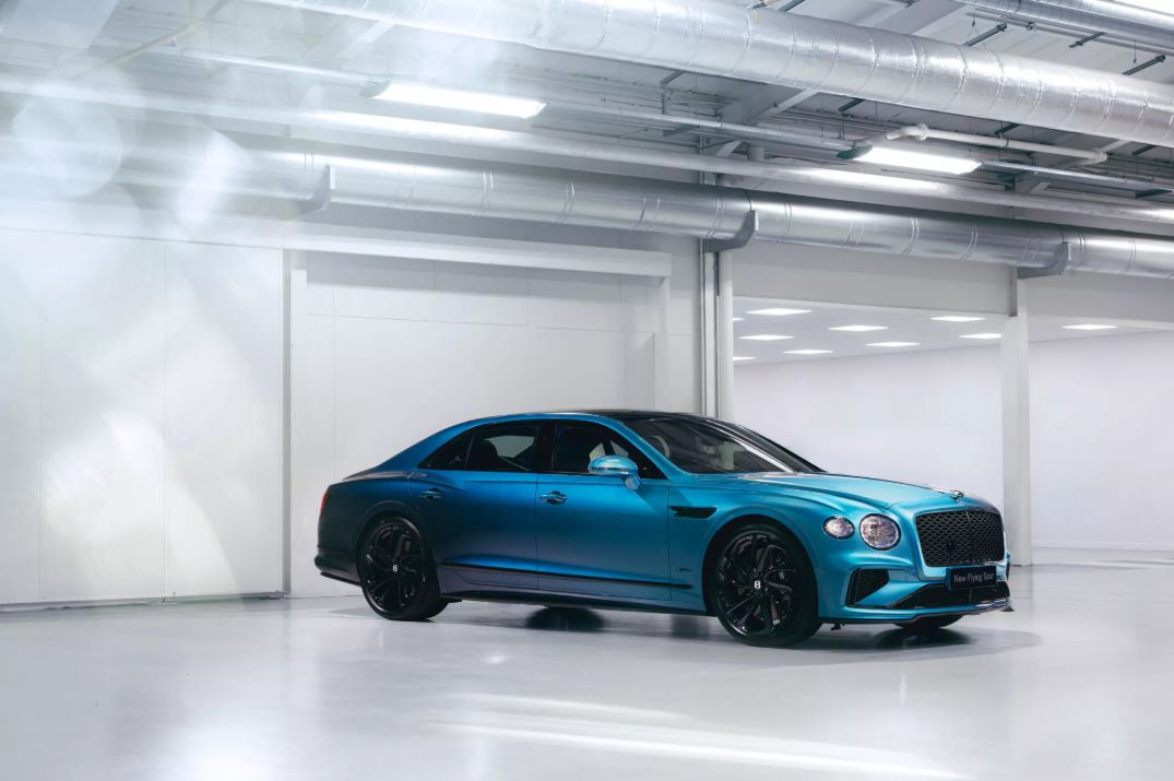 Bentley z lakierem Ombré