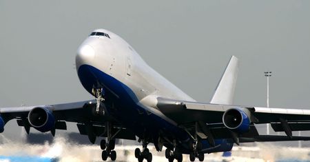 Gigant wylądował w Polsce. Miał na pokładzie długo wyczekiwany ładunek