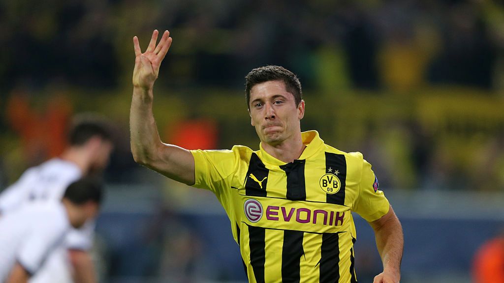 Getty Images / sampics/Corbis / Na zdjęciu: Robert Lewandowski w barwach Borussii Dortmund