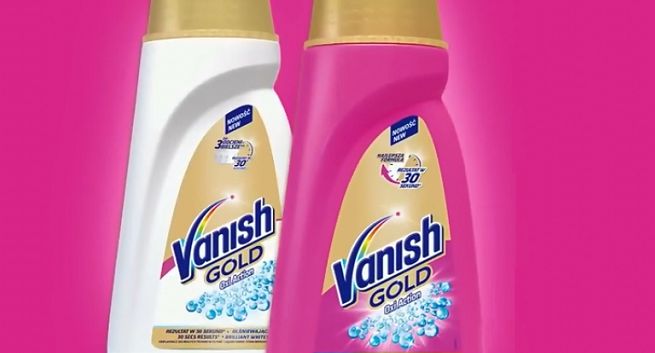 „Rzuć wyzwanie wakacyjnym plamom” w kampanii odplamiaczy Vanish (wideo)