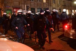 Strajk Kobiet w Warszawie. Policja publikuje nagrania z Barbarą Nowacką