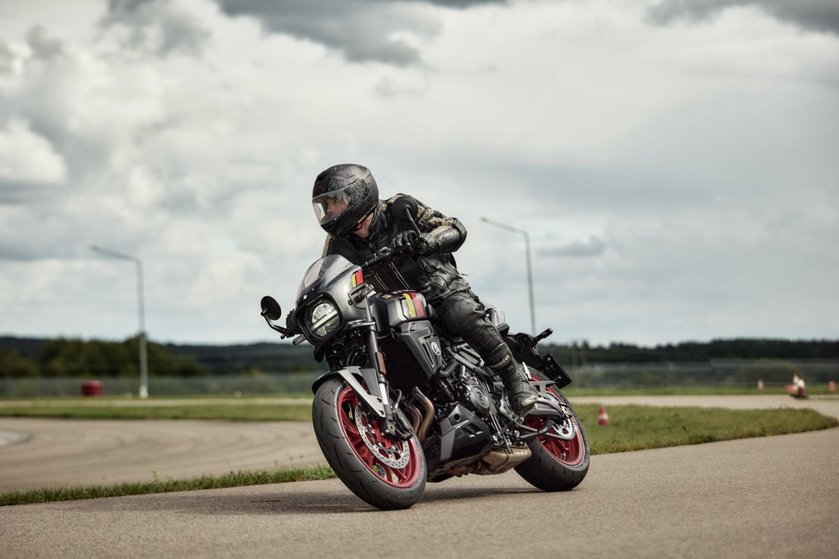 Suzuki GSX-8TT