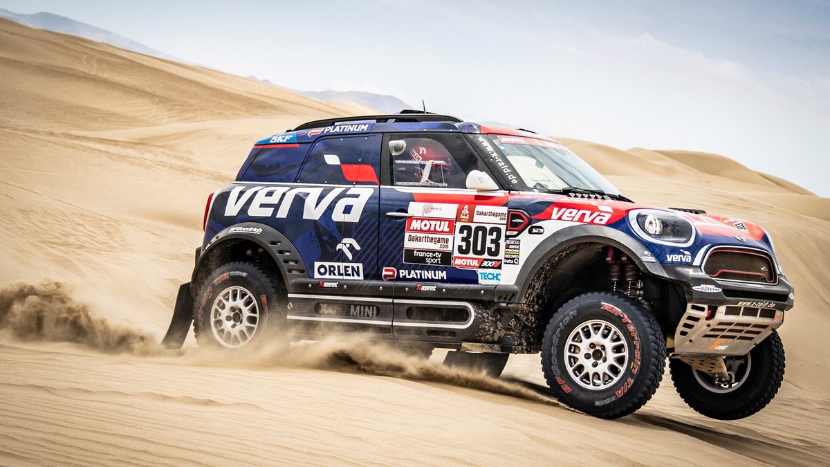 Jakub Przygoński na trzecim miejscu Dakaru.