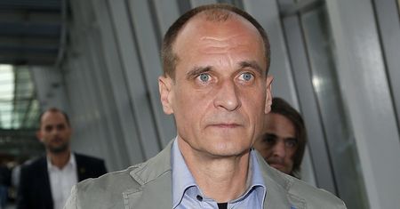 Kukiz robił porządki i znalazł to zdjęcie. "Aż mnie w gardle ścisnęło"