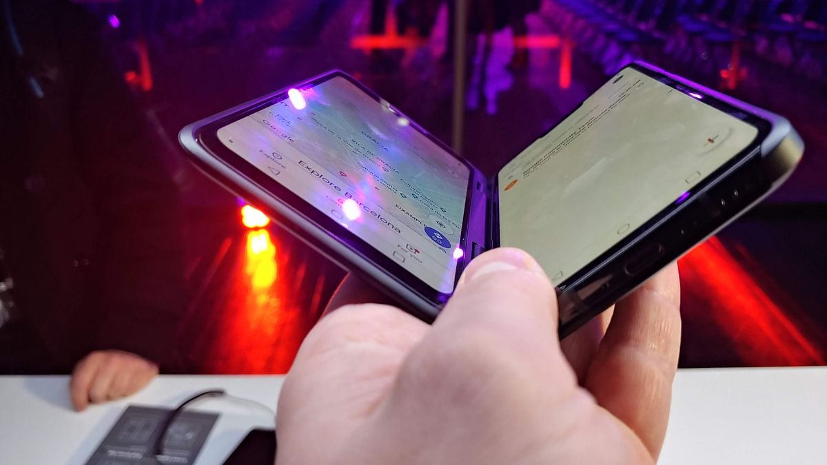 LG V50 ThinQ 5G: pierwsze wrażenia. Tak używa się telefonu z doczepionym ekranem 1