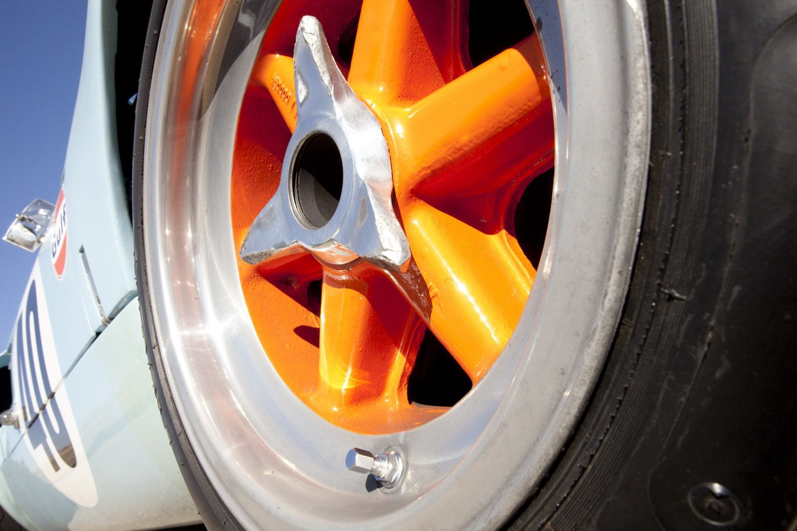 Ford GT40 Gulf/Mirage Lightweight z filmu z McQueenem [galeria] 27