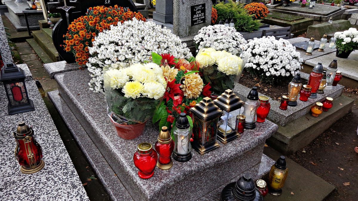 Co zrobić, by znicz palił się dłużej?