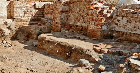 Odkrycia archeologiczne w Warszawie. Ekspert określa je mianem "niespodzianek"
