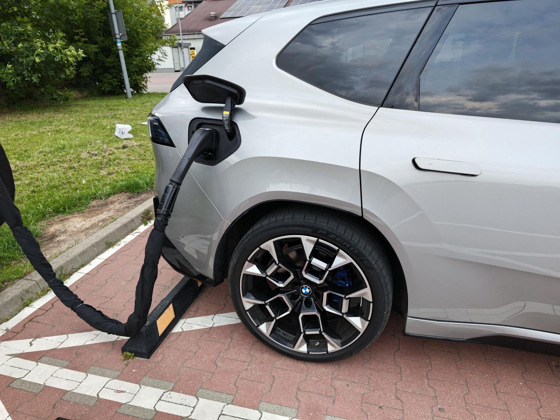 BMW iX3