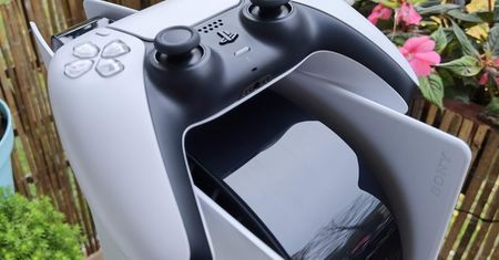 Pad DualSense do PlayStation 5 z problemami