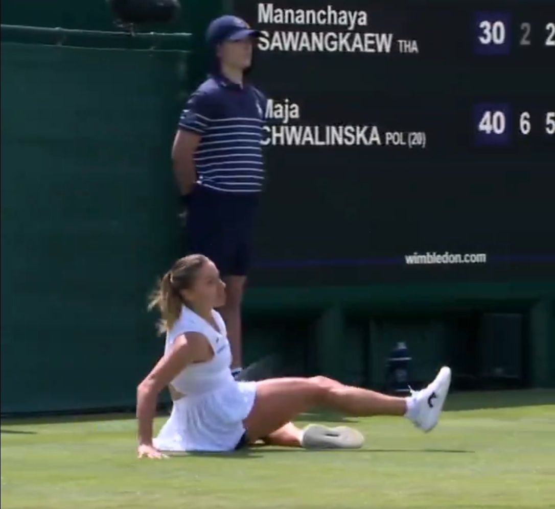 Maja Chwalińska podczas meczu pierwszej rundy Wimbledonu