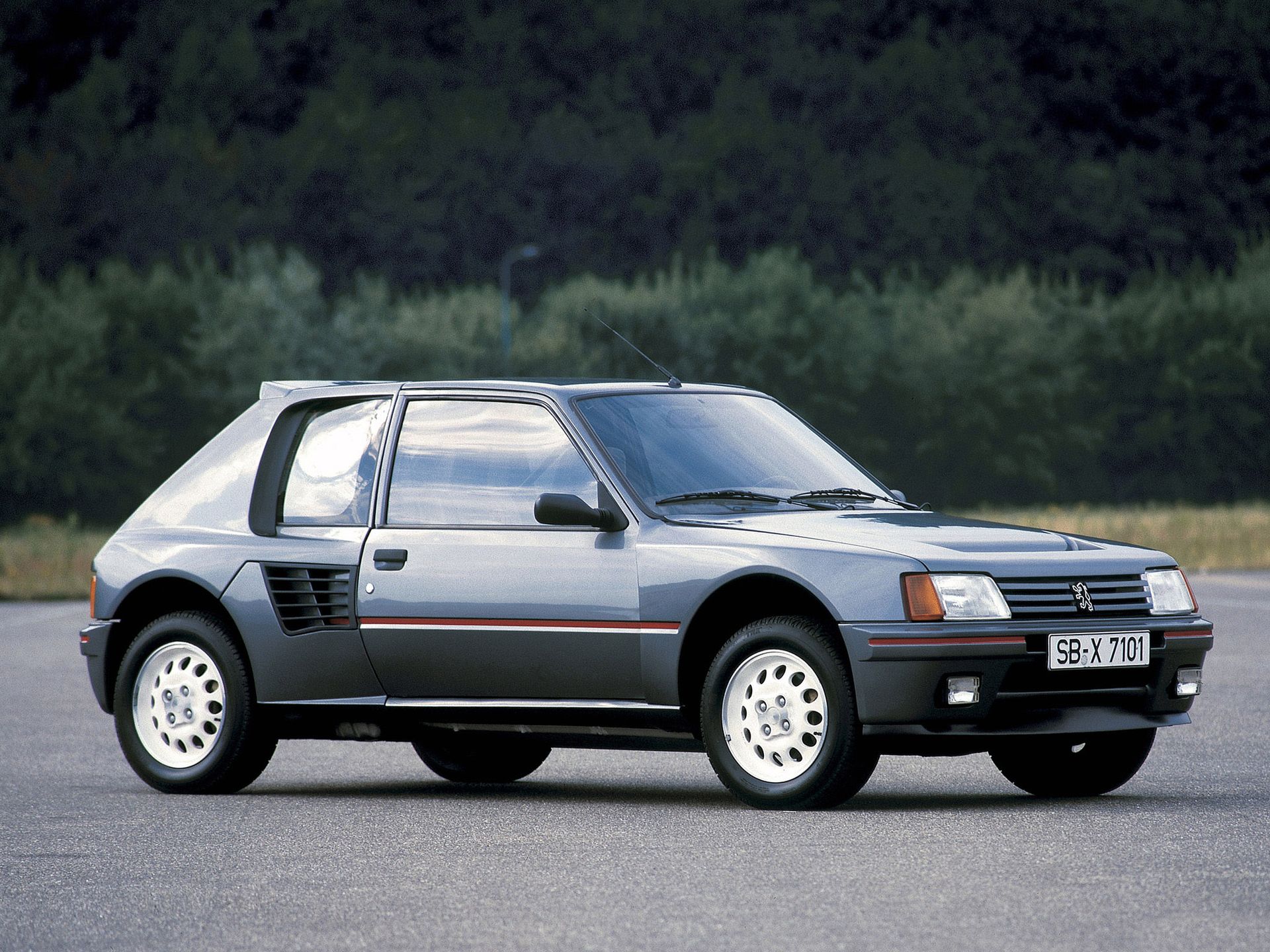 Peugeot 205 turbo 16