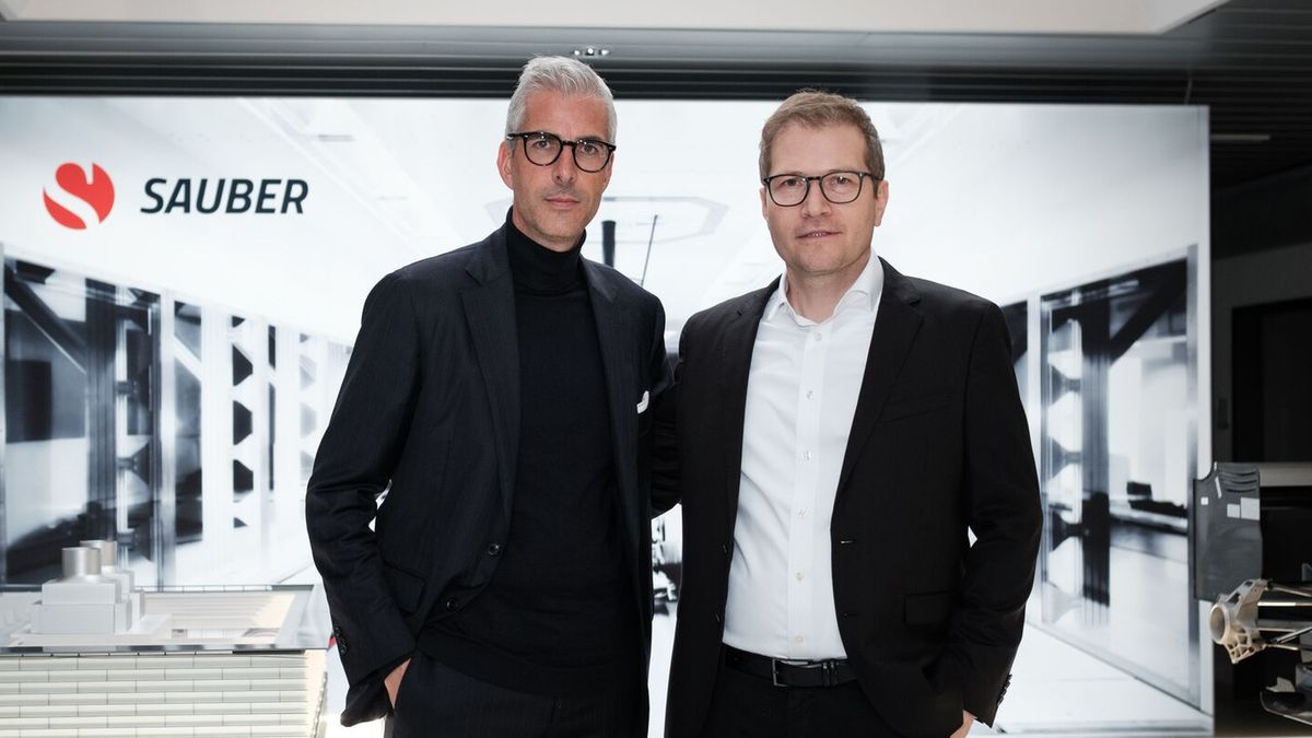 Materiały prasowe / Alfa Romeo F1 ORLEN / Na zdjęciu: Alessandro Alunni Bravi (po lewej) i Andreas Seidl