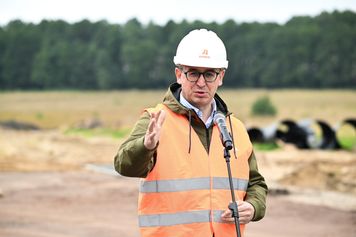 Nowa droga do elektrowni atomowej. Minister: czas to pieniądz