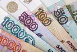 Kurs rubla ponownie spadł do najniższego poziomu w historii